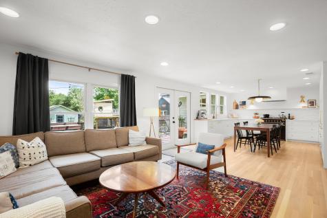 2010 Alegria Road Austin TX 78757