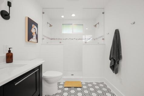 2010 Alegria Road Austin TX 78757