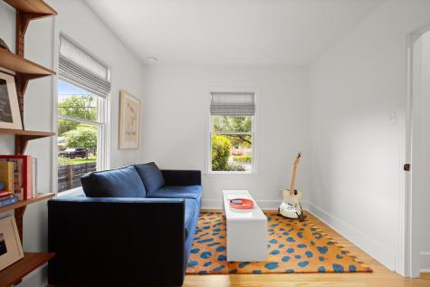 2010 Alegria Road Austin TX 78757