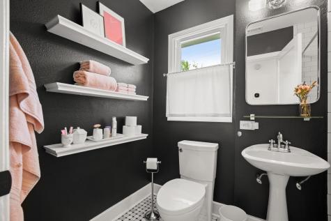 2010 Alegria Road Austin TX 78757