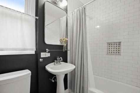 2010 Alegria Road Austin TX 78757