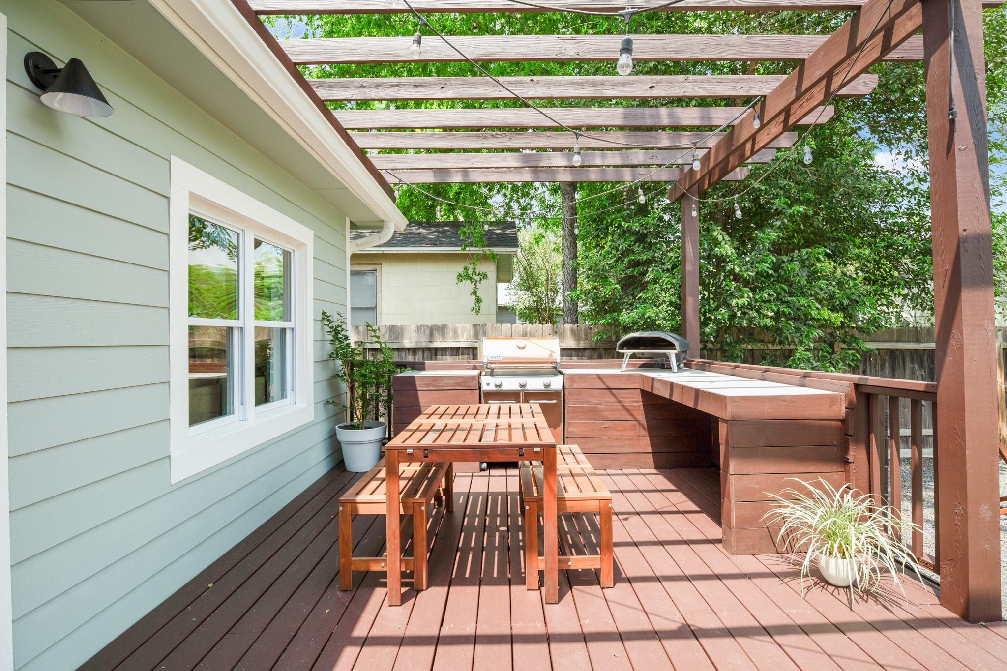 2010 Alegria Road Austin TX 78757
