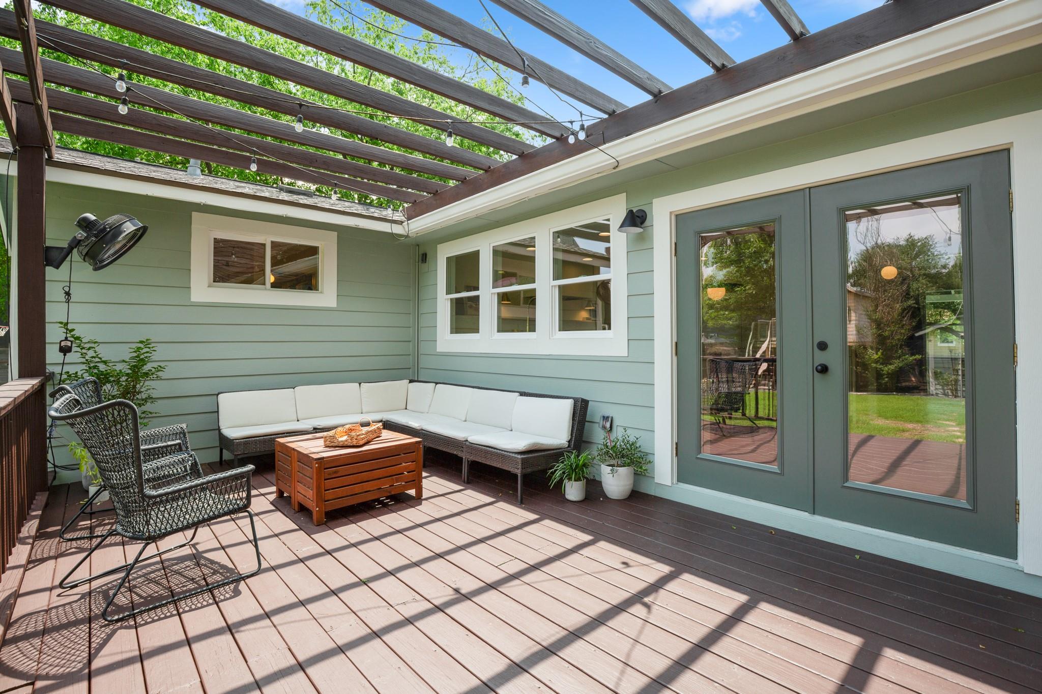 2010 Alegria Road Austin TX 78757