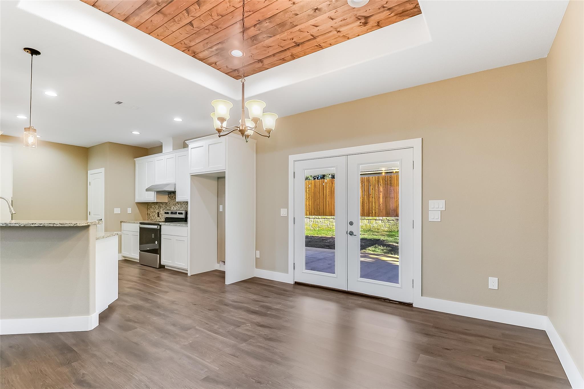 427 E Castleshoals Drive Granite Shoals TX 78654