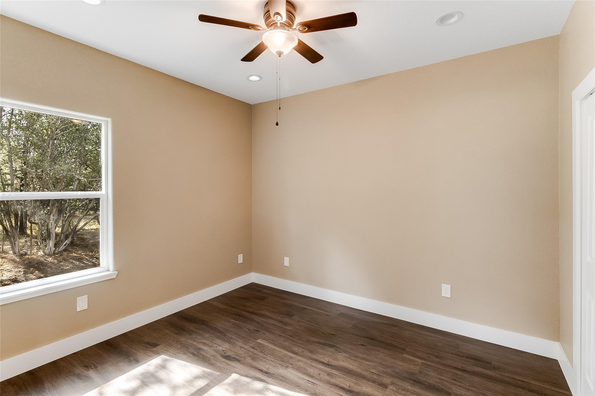 427 E Castleshoals Drive Granite Shoals TX 78654