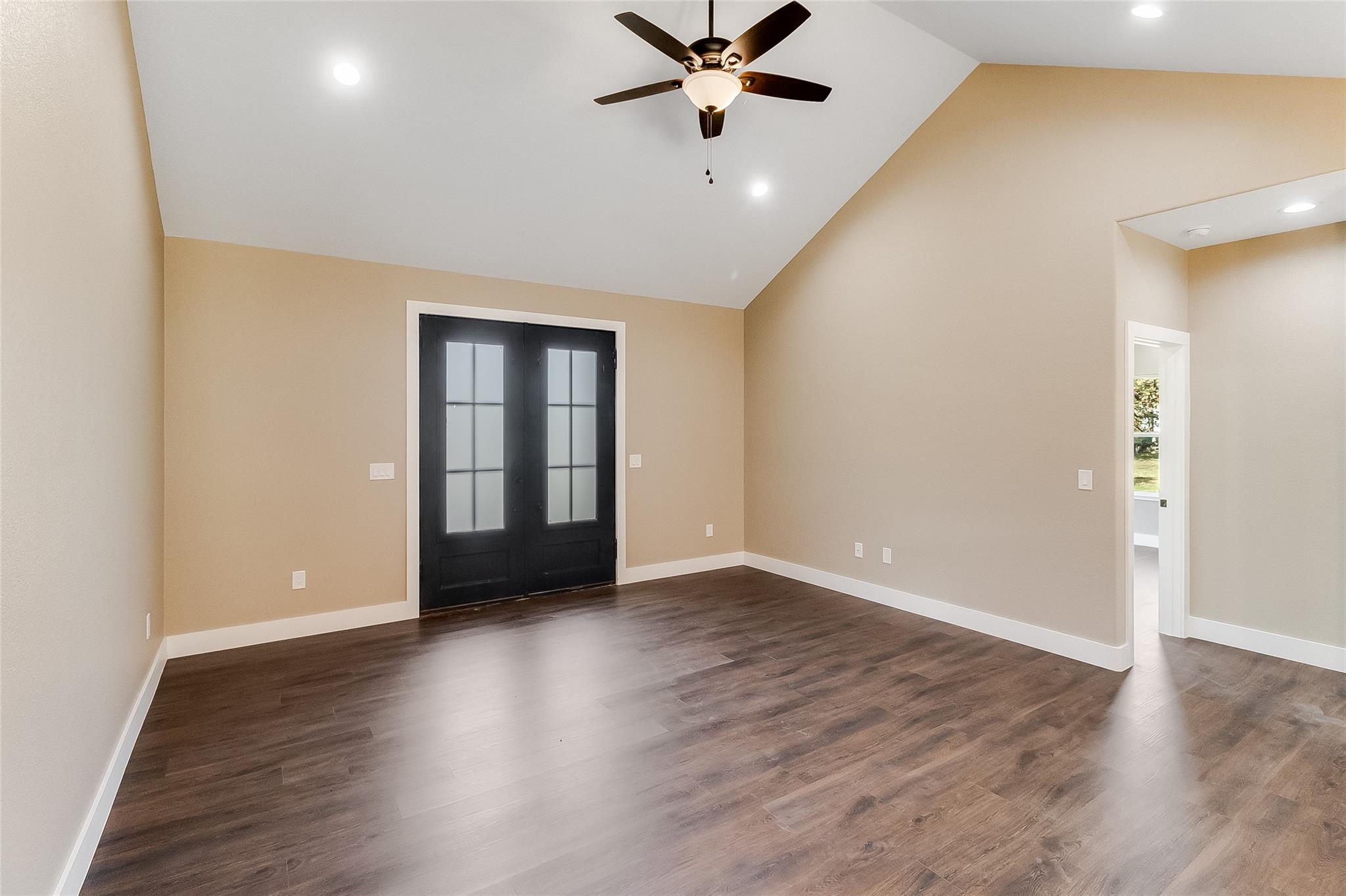 427 E Castleshoals Drive Granite Shoals TX 78654