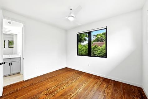 1609 Bauerle Avenue Austin TX 78704