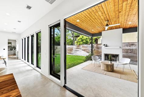 1609 Bauerle Avenue Austin TX 78704
