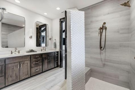 19404 Bold Venture Drive Spicewood TX 78669
