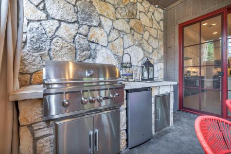 19404 Bold Venture Drive Spicewood TX 78669