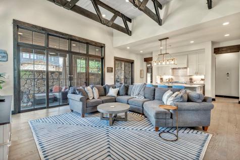 19404 Bold Venture Drive Spicewood TX 78669