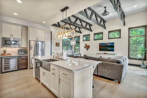 19404 Bold Venture Drive Spicewood TX 78669