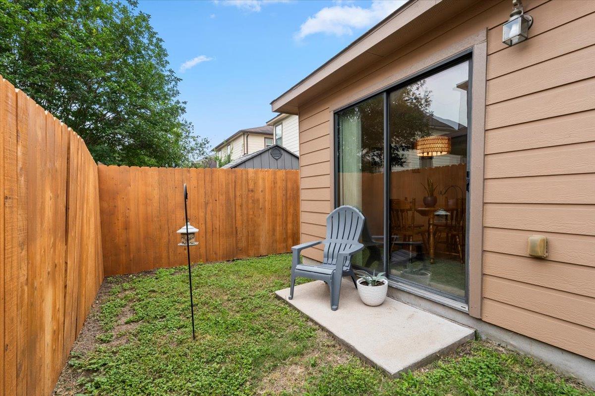 8913 Wiley Way Austin TX 78747