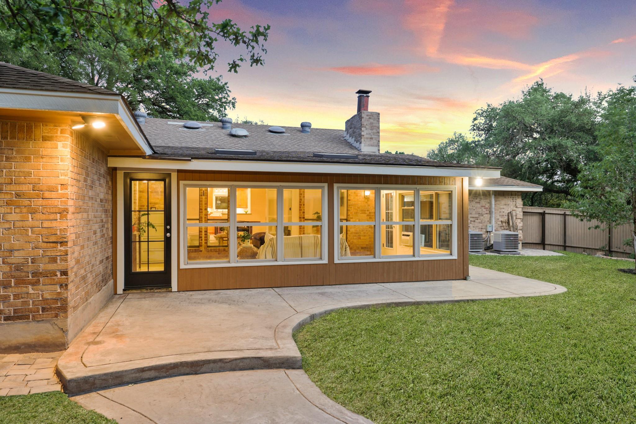 8804 Collingwood Drive Austin TX 78748