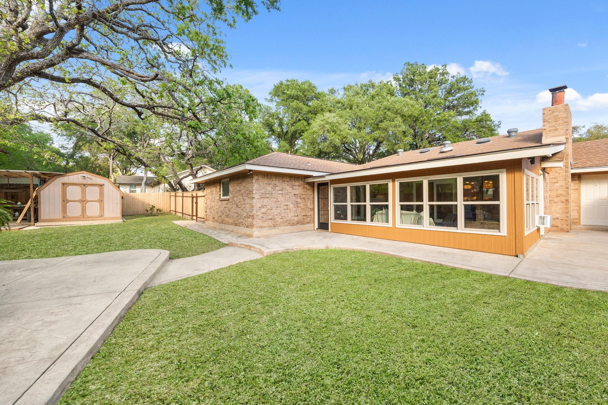 8804 Collingwood Drive Austin TX 78748