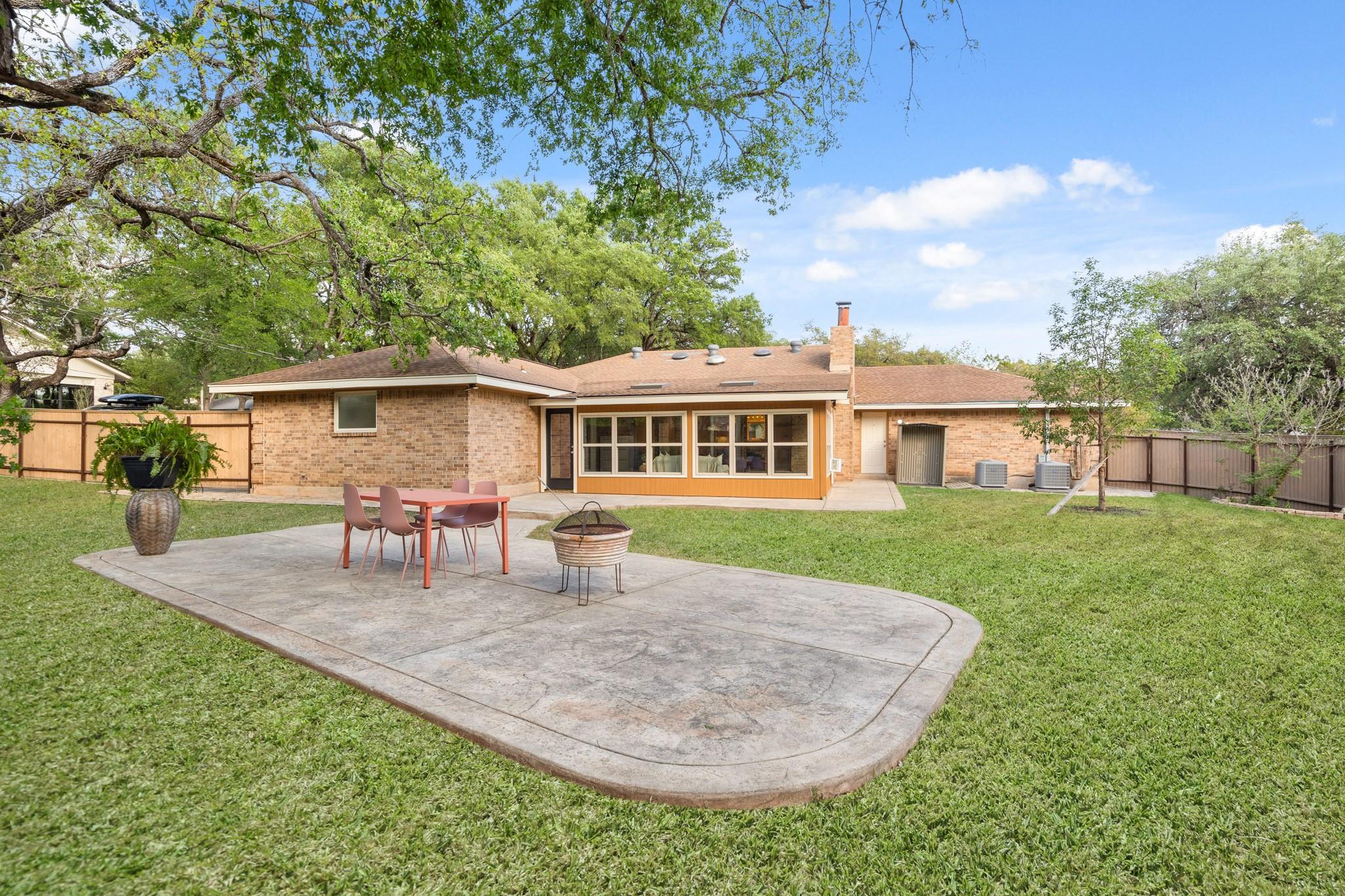 8804 Collingwood Drive Austin TX 78748