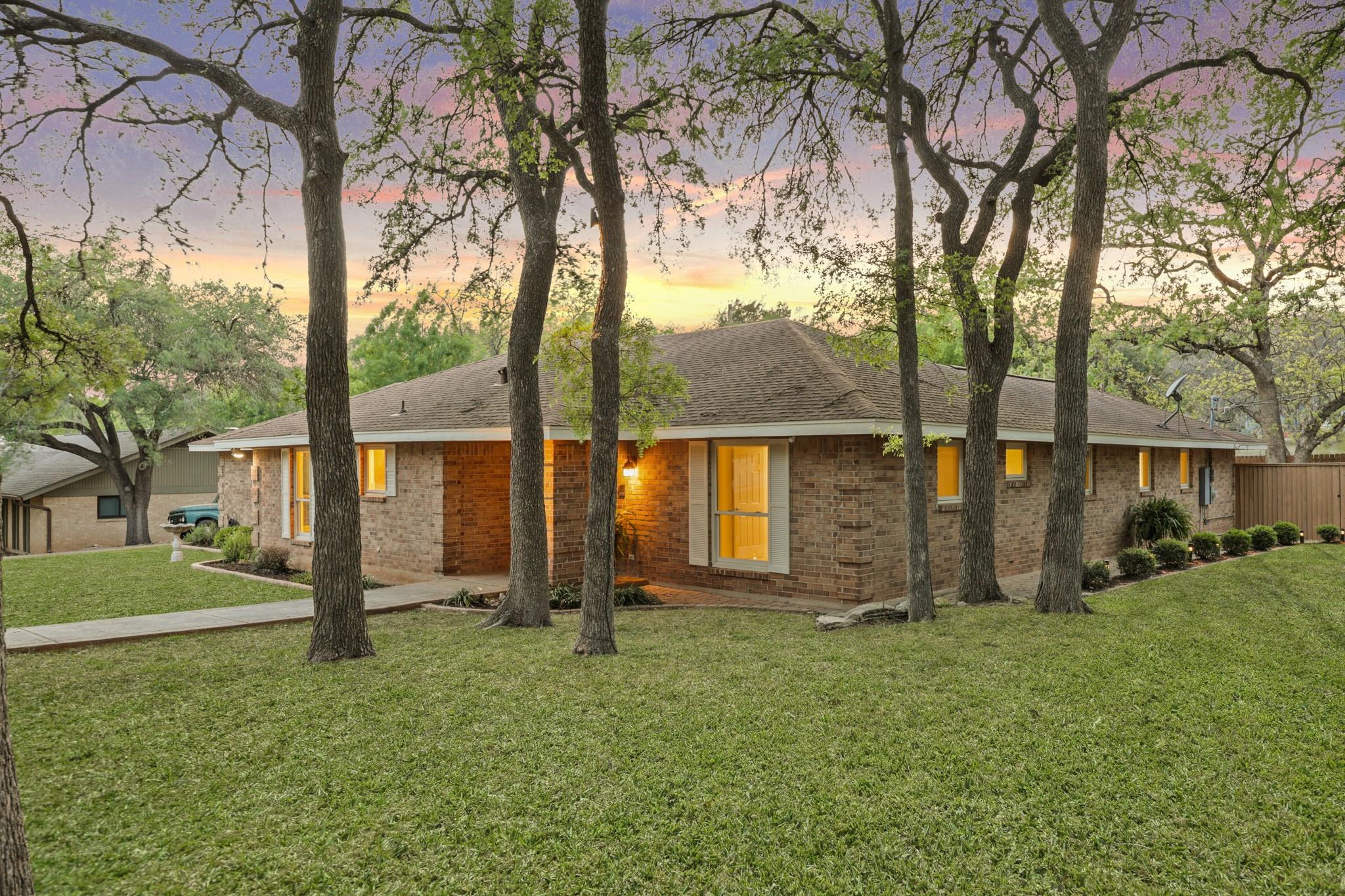 8804 Collingwood Drive Austin TX 78748