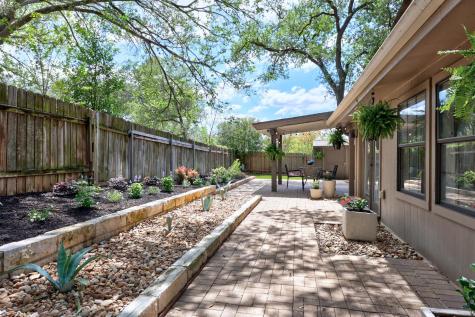 1707 Woodwind Lane Austin TX 78758