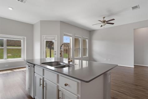 708 Hereford Loop Hutto TX 78634