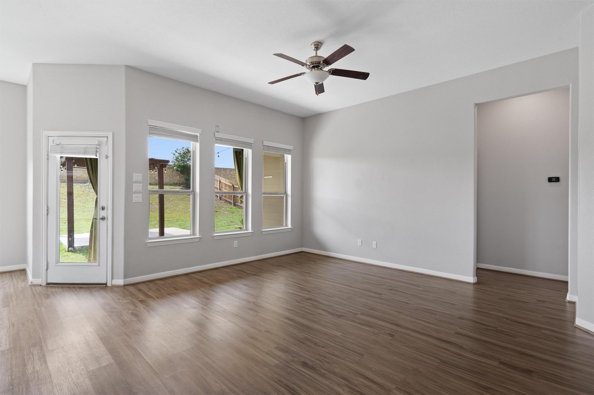 708 Hereford Loop Hutto TX 78634