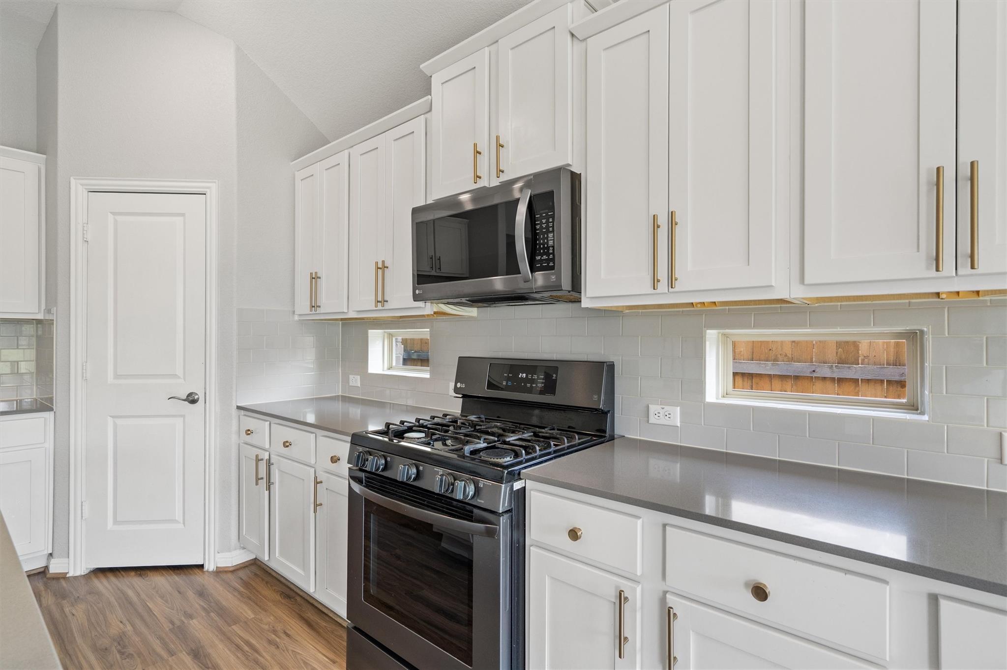 708 Hereford Loop Hutto TX 78634