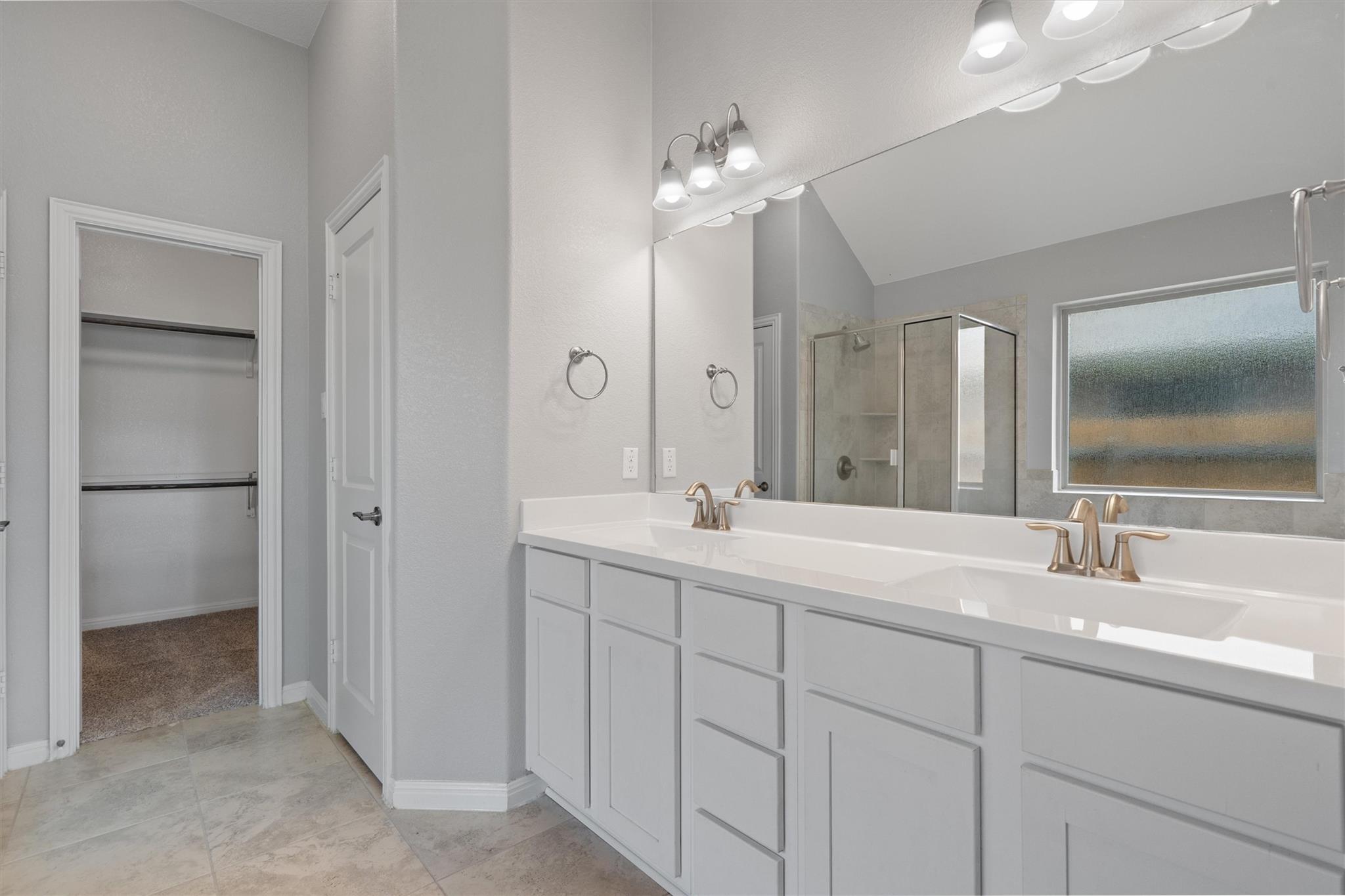 708 Hereford Loop Hutto TX 78634