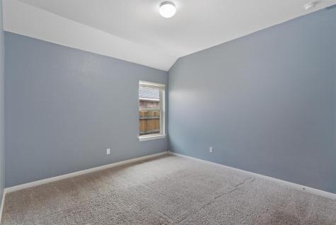 708 Hereford Loop Hutto TX 78634