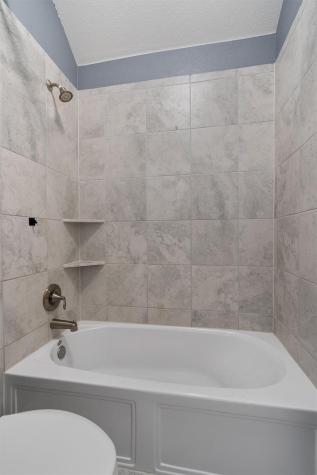708 Hereford Loop Hutto TX 78634