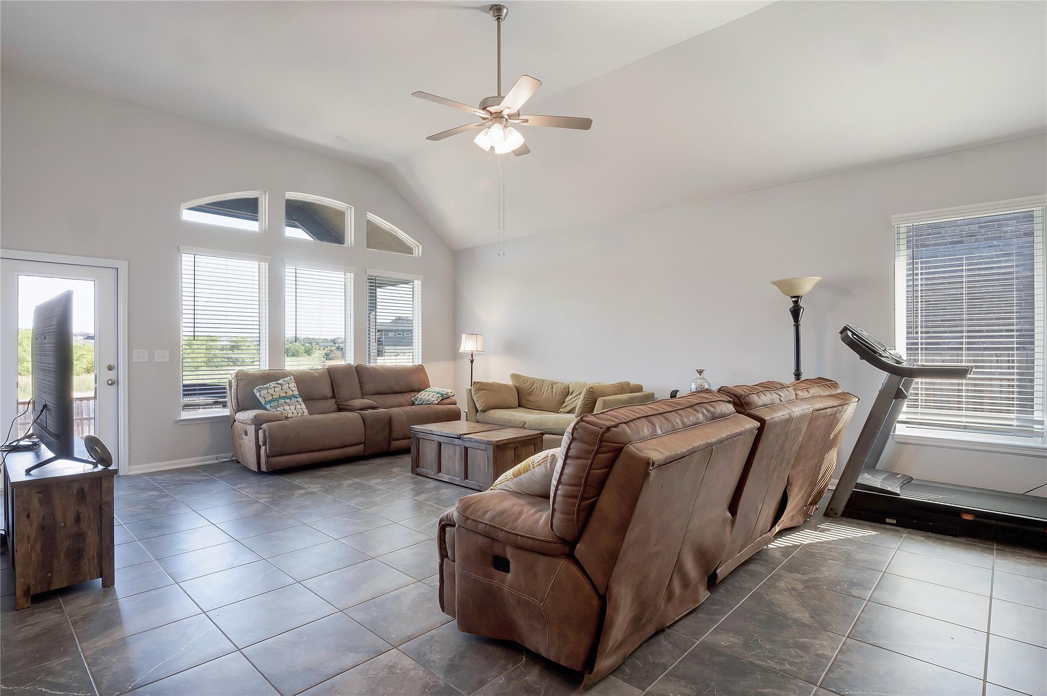 574 Sugar Cane Road Buda TX 78610
