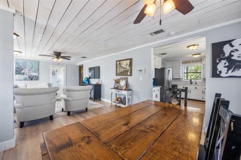 1071 Rolling Hills Drive Wimberley TX 78676