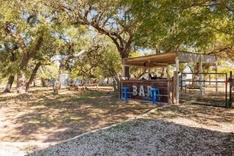 1071 Rolling Hills Drive Wimberley TX 78676