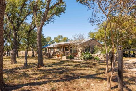 1071 Rolling Hills Drive Wimberley TX 78676