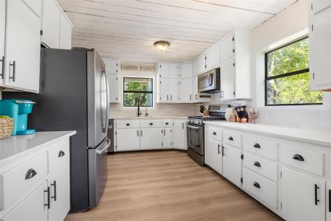 1071 Rolling Hills Drive Wimberley TX 78676