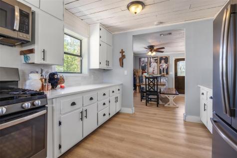 1071 Rolling Hills Drive Wimberley TX 78676
