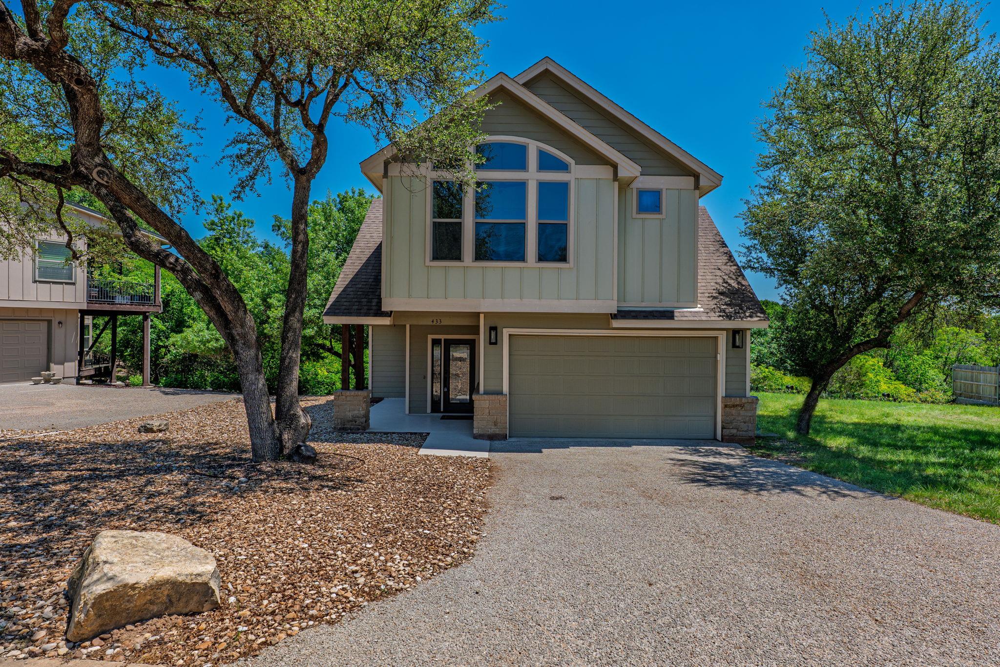 433 Venture Boulevard S Point Venture TX 78645