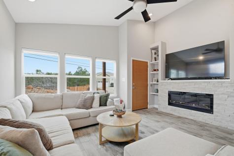 104 Kahalulu Drive Bastrop TX 78602