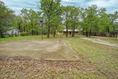 124 Blue Oaks Drive Cedar Creek TX 78612