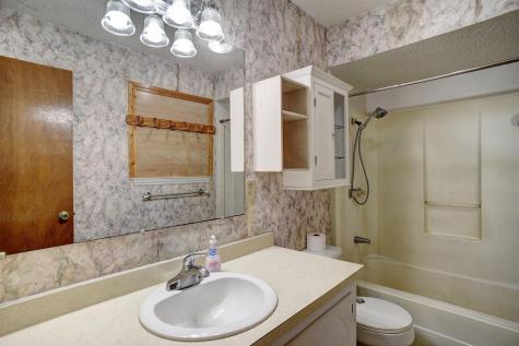 124 Blue Oaks Drive Cedar Creek TX 78612