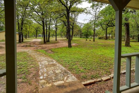 124 Blue Oaks Drive Cedar Creek TX 78612