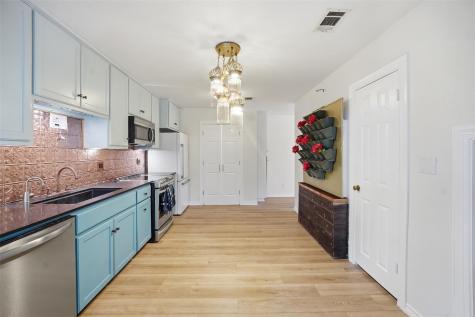 1104 Franklin Drive San Marcos TX 78666