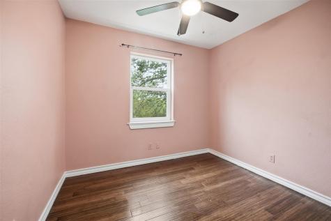 1104 Franklin Drive San Marcos TX 78666