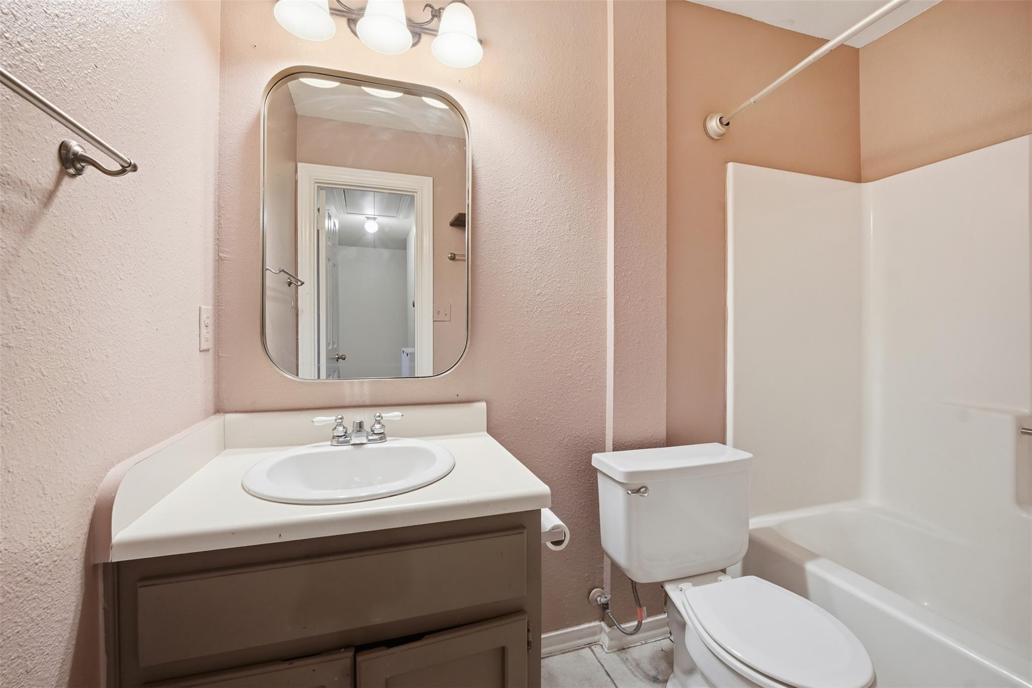 1104 Franklin Drive San Marcos TX 78666
