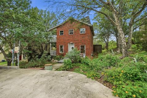 1104 Franklin Drive San Marcos TX 78666
