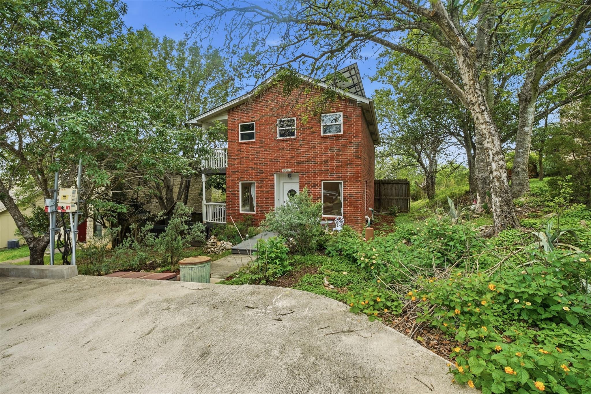 1104 Franklin Drive San Marcos TX 78666