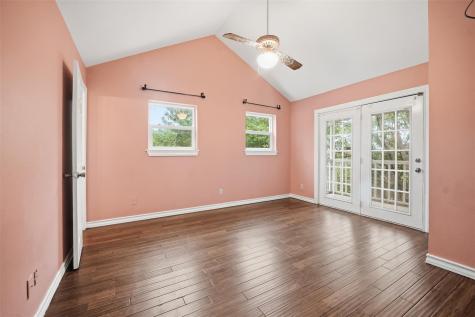1104 Franklin Drive San Marcos TX 78666