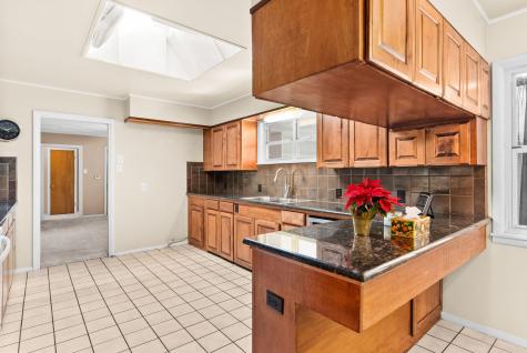 708 W North Avenue Lampasas TX 76550