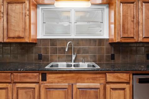 708 W North Avenue Lampasas TX 76550