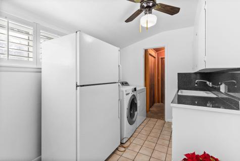 708 W North Avenue Lampasas TX 76550