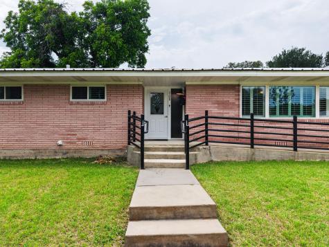 708 W North Avenue Lampasas TX 76550