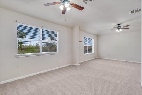 4029 Lake Edge Way Pflugerville TX 78660